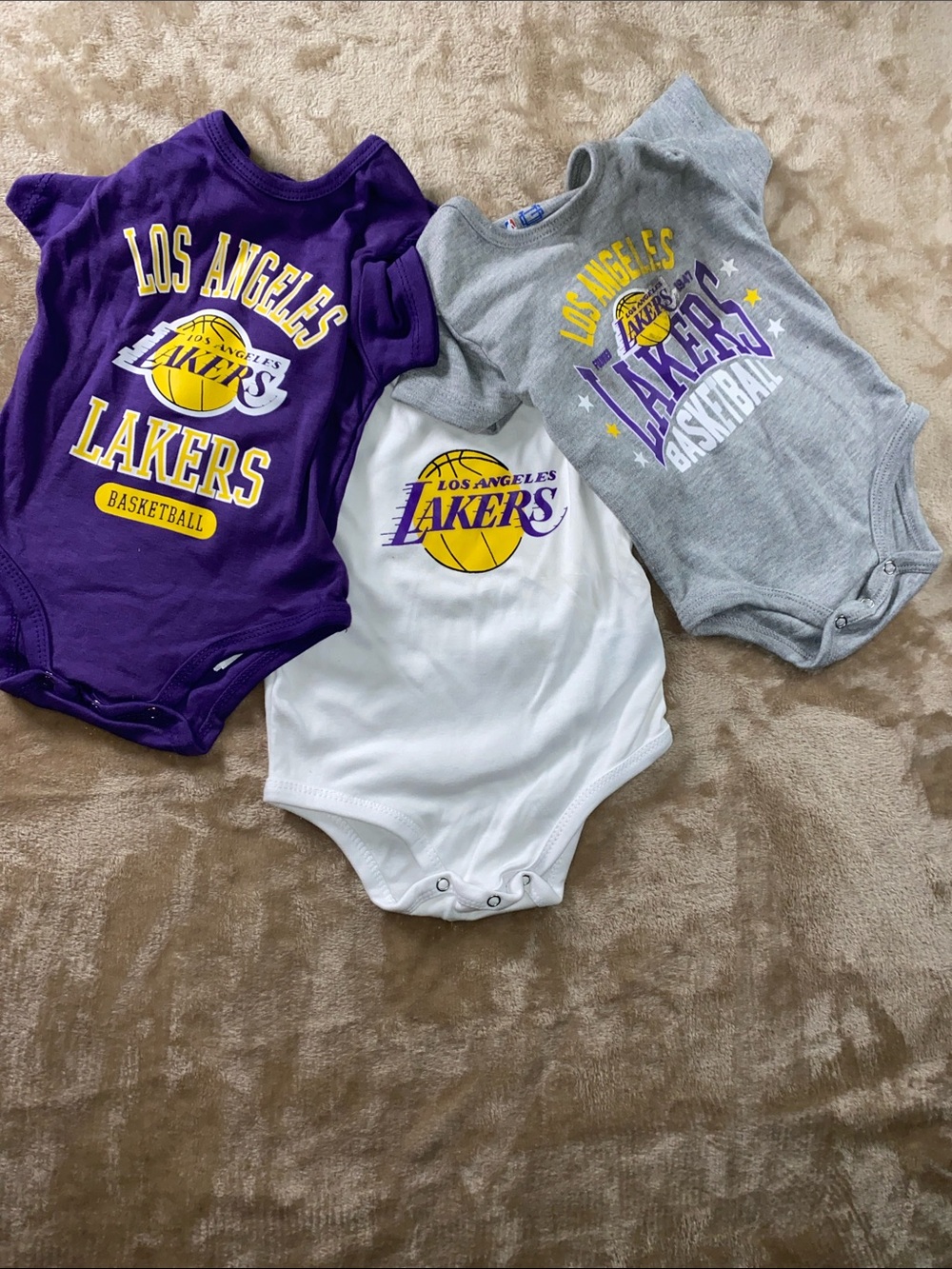 NWOT NBA Los Angeles Lakers Baby Bodysuit Set - Purple, White, Gray